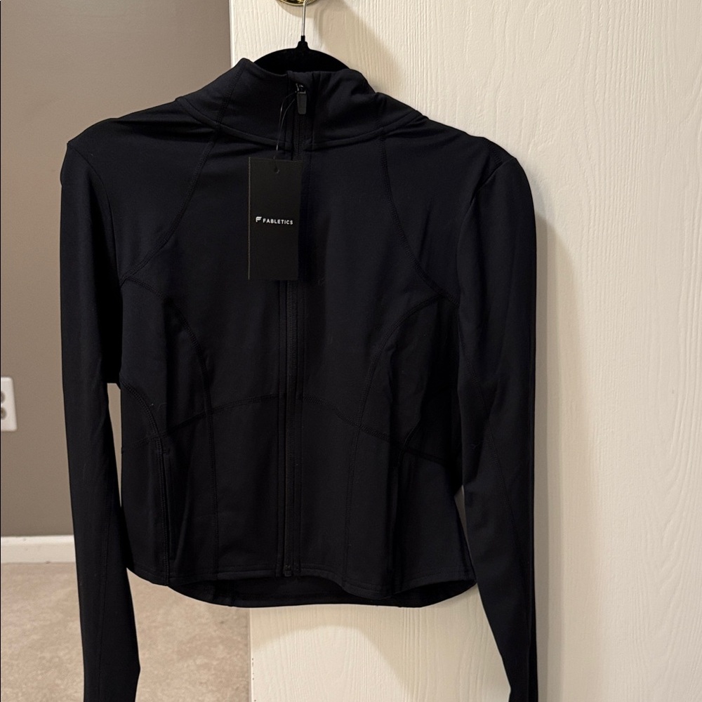 NWT Fabletics Black Cropped Training Jacket